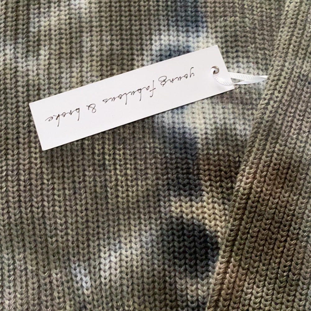 NEW Young Fabulous & Broke Indie Distressed Cardigan Sweater in Rare Camo Wash L - Picture 6 of 8